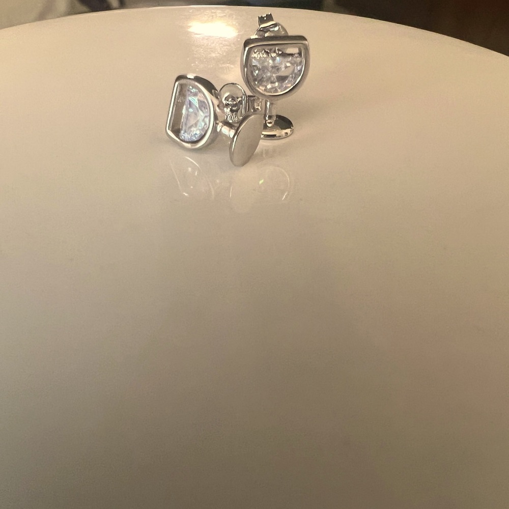 Wine glass stud earrings.